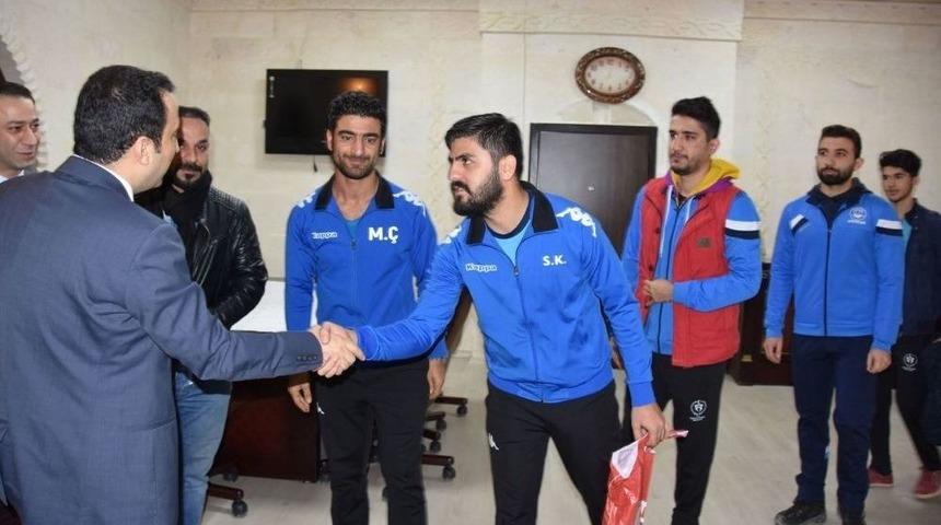 Nusaybin Belediyesinden Sporculara Destek