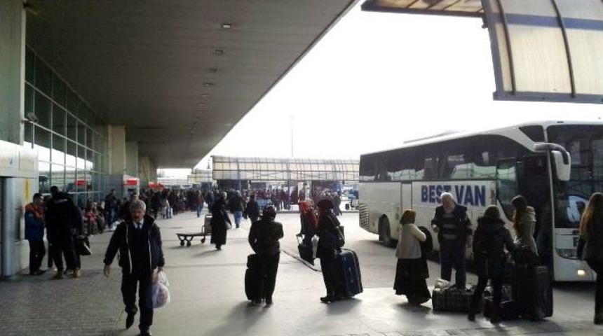 Terminalde S&ouml;mestri Alarmı