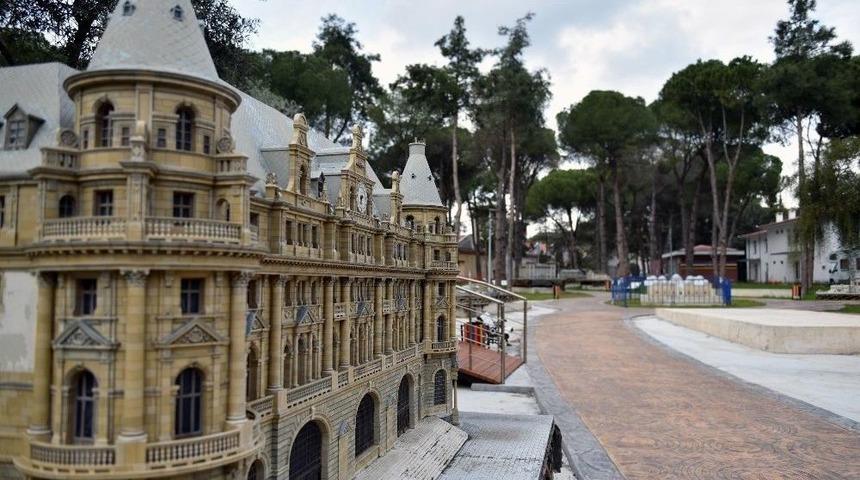 &lsquo;minyat&uuml;r T&uuml;rkiye Parkı&rsquo; Dokuma&rsquo;da