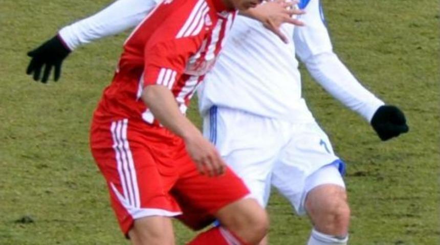 G&ouml;lbaşıspor-G&uuml;m&uuml;şhanespor: 1-0