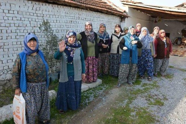 Yunusemre’den Komşuluk İlişkisini Güçlendiren Proje