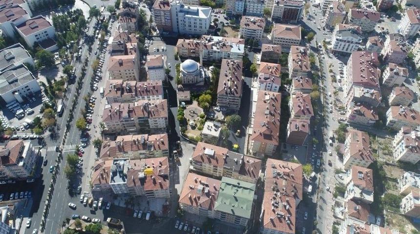 350 Evler Mahallesinde Sıcak Asfalt &Ccedil;alışmaları Tamamlandı