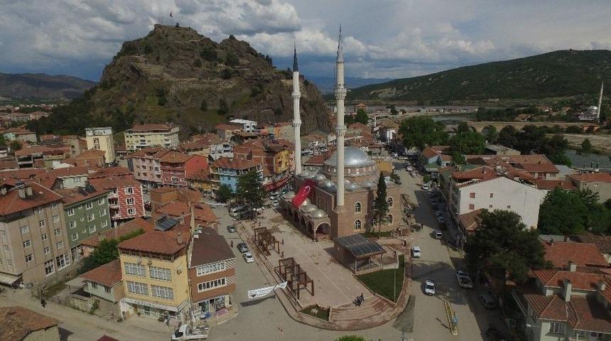 Osmancık Müftülüğü’nden Başkan Karataş’a Teşekkür Plaketi