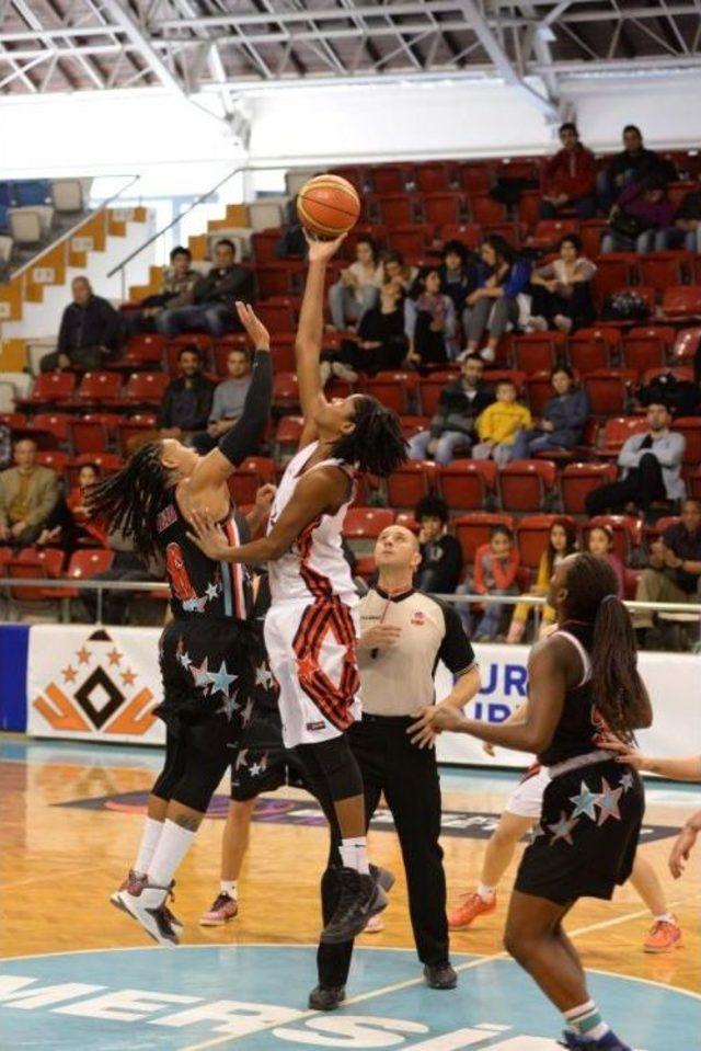 Mersin Büyükşehir Belediyesi-Adana Aski: 79-82