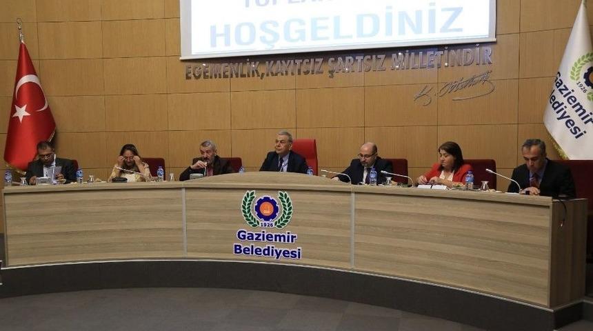 Kocaoğlu, Gaziemir&rsquo;in Muhtarlarını Dinledi