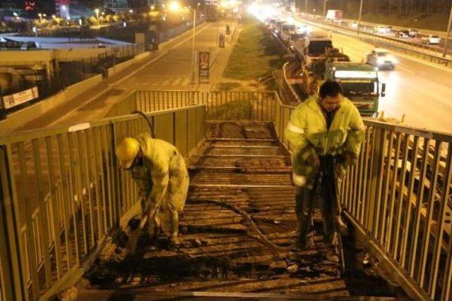 Maltepe Esenkent Yaya Üst Geçidi Kaldırıldı