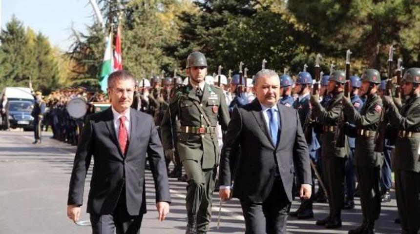 Savunma Bakanı Canikli, &Ouml;zbek Mevkidaşı Azizov'la G&ouml;r&uuml;şt&uuml;