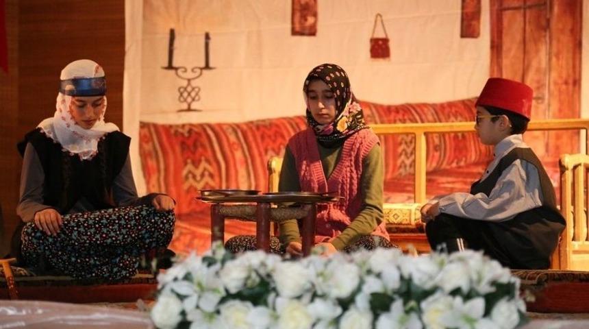 Melikgazi Belediyesinde Tiyatro Oyuncusu Yetiştirilecek