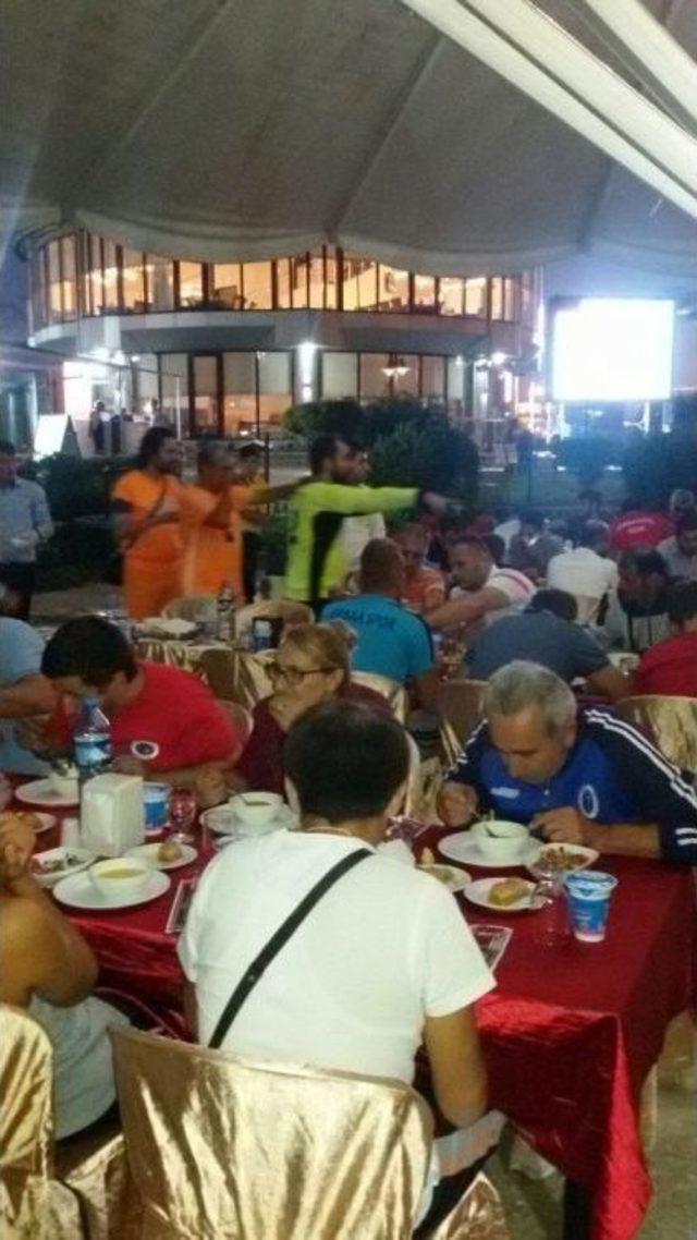 Büyükşehir Belediyesi Görme Engelli Futbolcuları Ağırladı 1