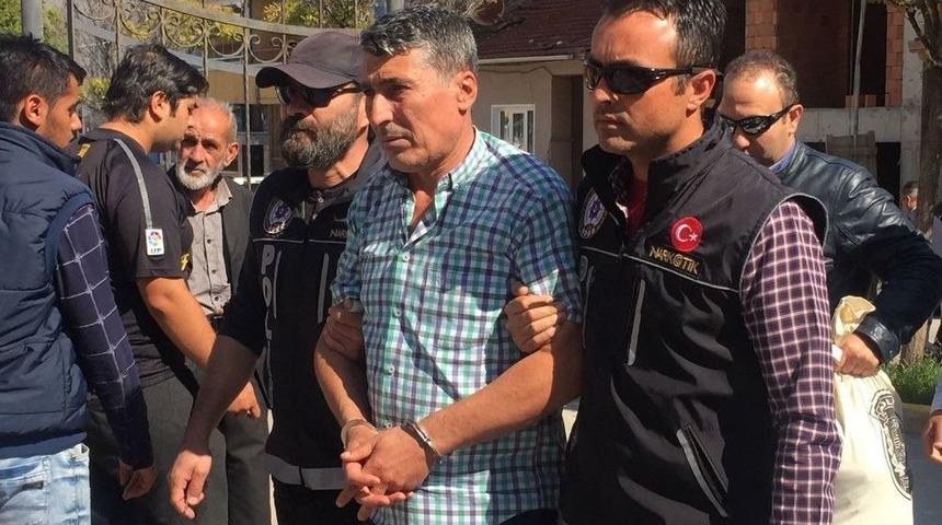 Şehir Girişinde Durdurulan Ara&ccedil;ta 17 Kilo Esrar Ele Ge&ccedil;irildi