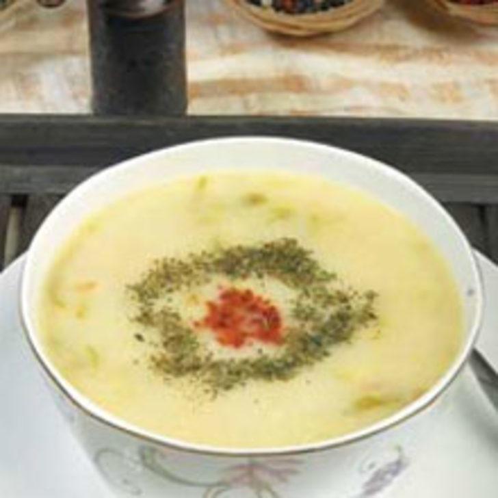 Lahana Çorbası