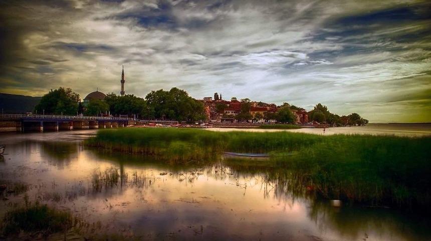 G&ouml;lyazı&rsquo;da Sonbahar