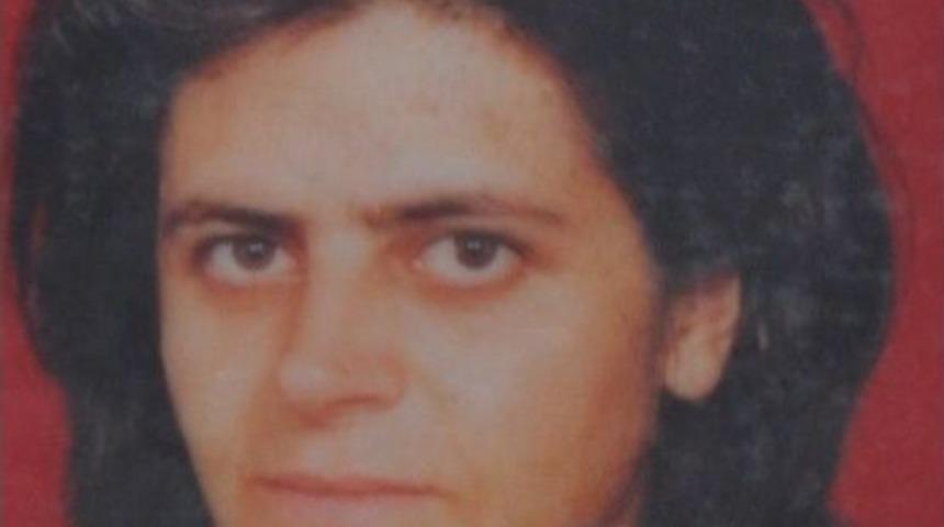 16 Yıllık Eşini Bı&ccedil;aklayarak &Ouml;ld&uuml;ren Koca Tutuklandı