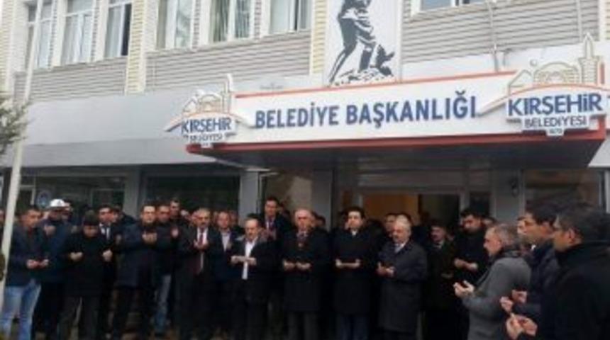 Dualı A&ccedil;ılış Geleneği Bozulmadı