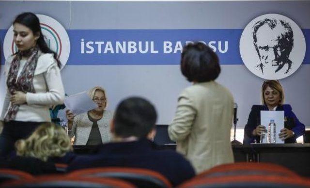 Kadın Avukatlardan "m&uuml;ft&uuml;lere Resmi Nikah Yetkisi" Protestosu 1