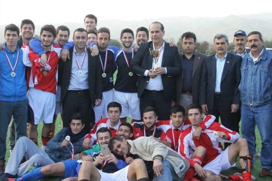 Karpuzlu Belediyespor&rsquo;da Şampiyonluk Coşkusu