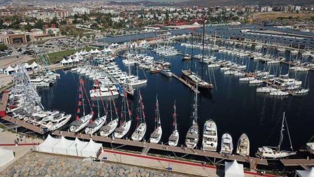 Boat Show'un Ilk Gününde 15 Milyon Euro'luk Tekne Satıldı