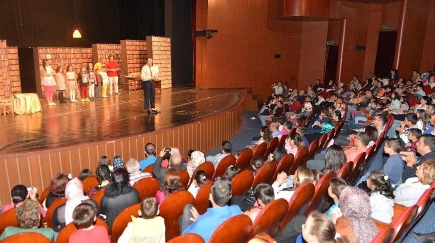 Başkent Tiyatroları, Perdelerini Yarın A&ccedil;ıyor