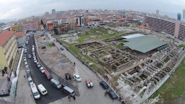 Agora'da Kazı Alanı Genişledi