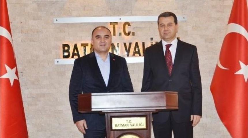 Kastamonu Valisi G&uuml;naydın&rsquo;dan Batman Valiliği&rsquo;ne Ziyaret