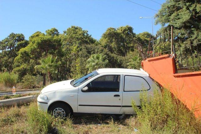 Manavgat’ta Trafik Kazası: 4 Yaralı