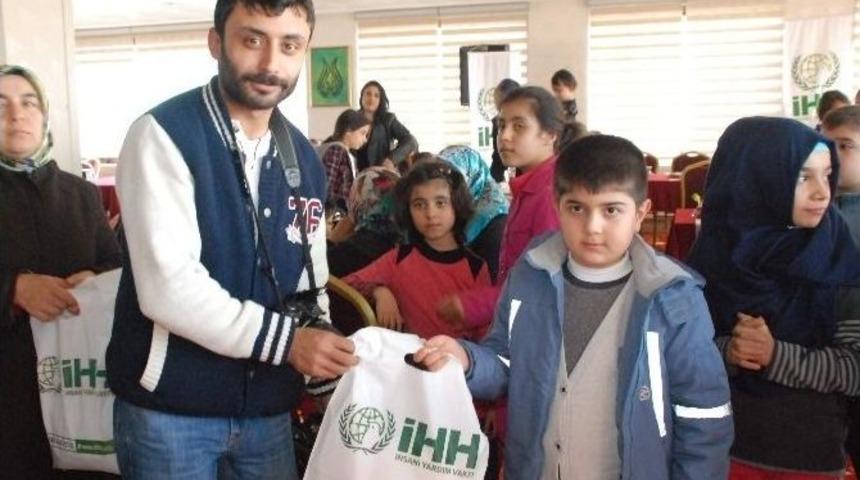 Yetim Çocuklar İçin Doğum Günü Süprizleri Devam Ediyor