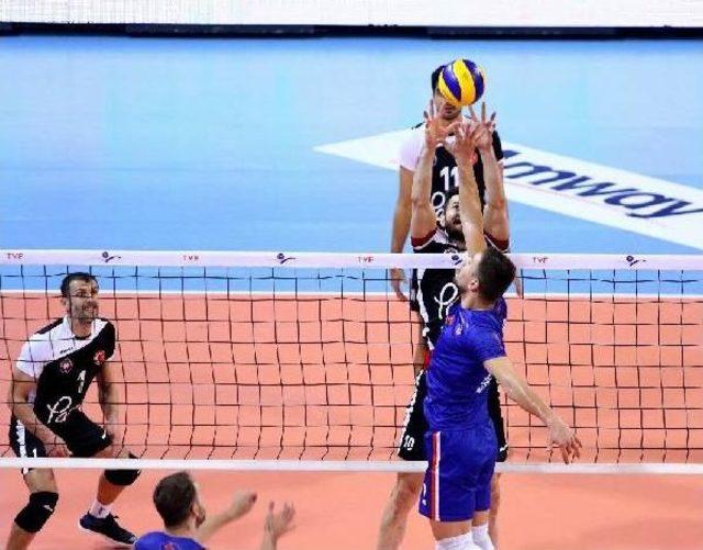 İnegöl Belediyespor Voleybolda Iddialı