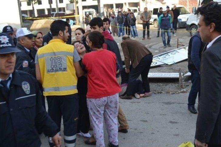 Apartmanın 4. Katında Çıkan Yangında Ev Sahibi Kadın Yanarak Hayatını Kaybetti G3