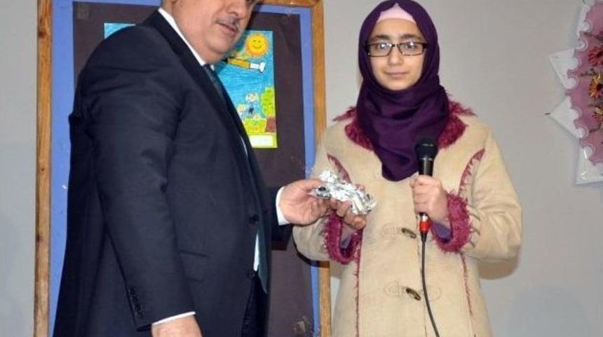 Verem Haftası Resim Yarışmasında Dereceye Girenler &Ouml;d&uuml;llendirildi