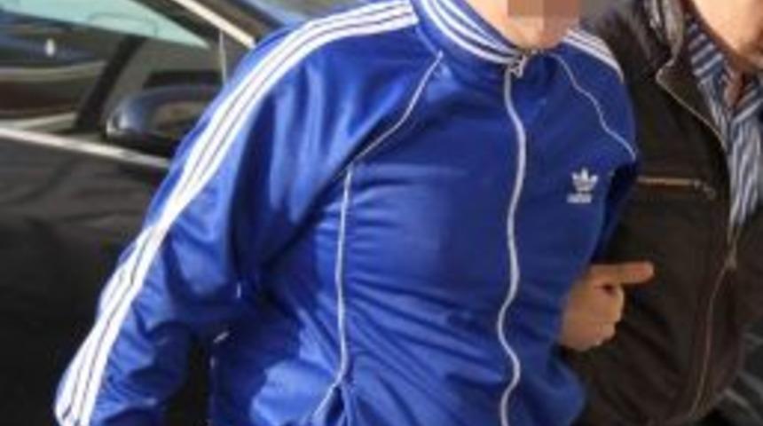 2 Kardeşi Bı&ccedil;aklayan Gen&ccedil; Serbest