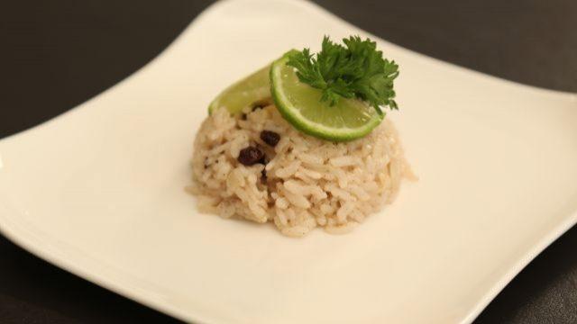 İç pilav nasıl yapılır?