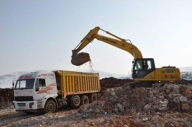 Elbistan Osb&rsquo;de İlk Kazma Vuruldu 1