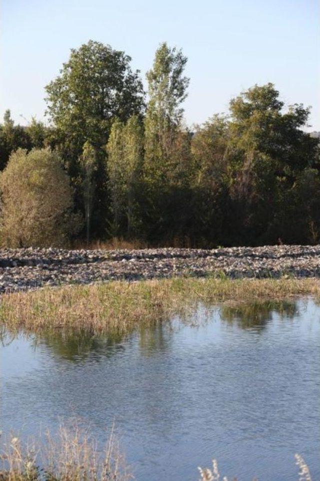 D&uuml;nyanın &Ccedil;alışan En Eski Barajı &Ccedil;orum da 2