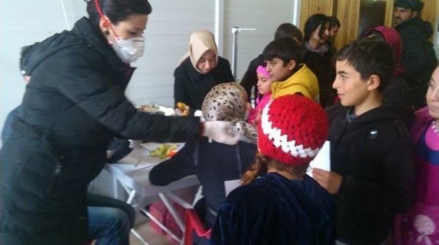 Ezidi &Ccedil;ocuklar Sağlık Taramasından Ge&ccedil;ildi