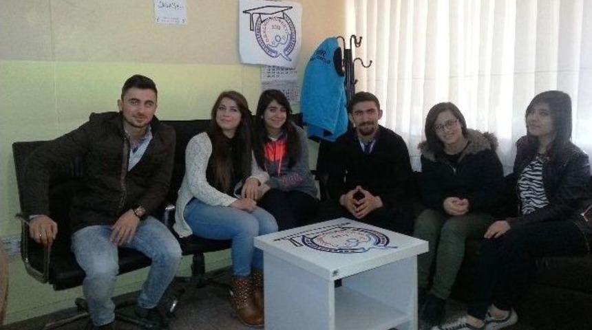 &Ouml;ğrencilerden Teşekk&uuml;r Ziyaretleri