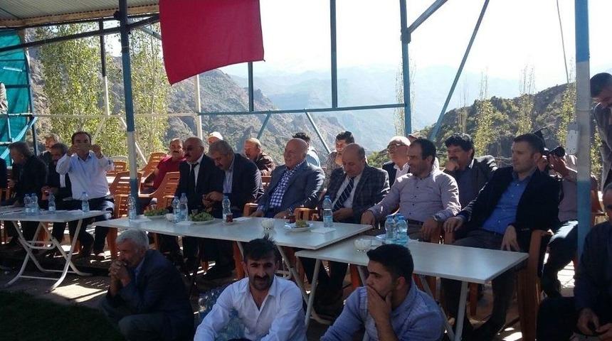 &Uuml;z&uuml;mbağı K&ouml;y&uuml; Geleneksel Karakucak G&uuml;reşleri