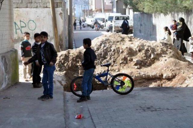Cizre'de Mahallelere Kazılan Hendekler Kapatılmadı