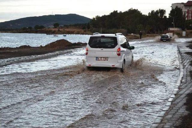  g&ouml;n&uuml;l Yolu  Sular Altında Kaldı 1