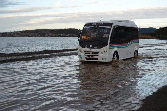  g&ouml;n&uuml;l Yolu  Sular Altında Kaldı 3