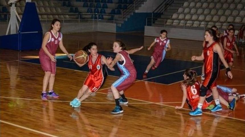 Anadolu Yıldızları Tokat&rsquo;ta Karşılaştı