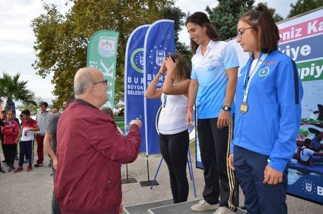 İznik Gölü’nde Kano Mücadelesi