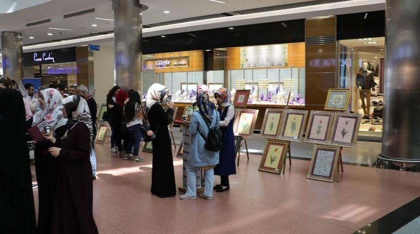 Diyarbakır&rsquo;da &lsquo;geleneksel İslam Sanatları&rsquo; Sergisi A&ccedil;ıldı