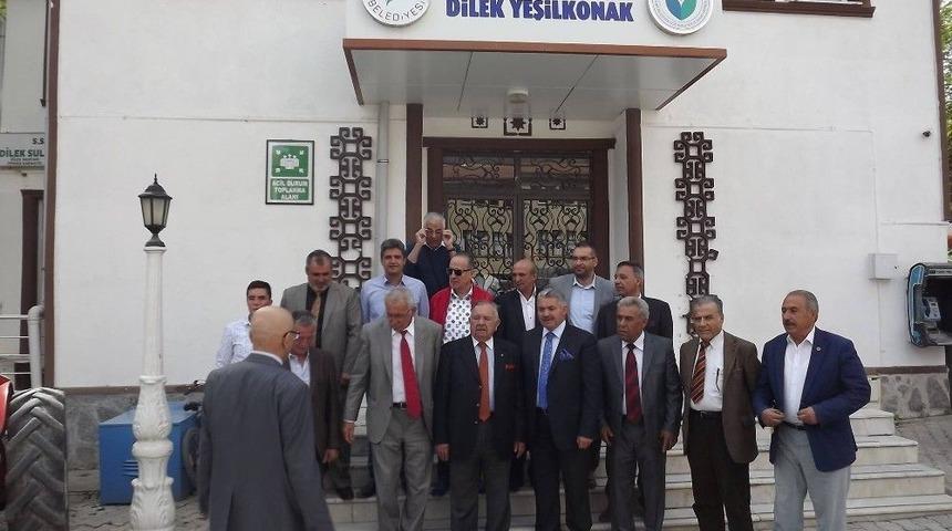 Doğanşehirliler K&uuml;lt&uuml;r Ve Eğitim Vakfı&rsquo;ndan İstişare Toplantısı