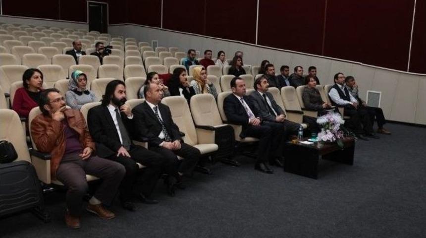 Yabancılar İ&ccedil;in T&uuml;rk&ccedil;e &Ouml;ğretimi Sertifika Programı Başladı