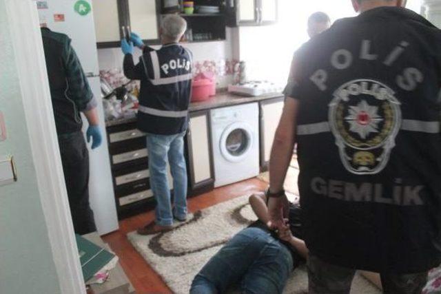 Gemlik te Asayiş Ve Narkotik Ekiplerinden Operasyon 3