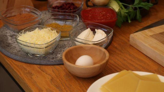 Sebzeli lazanya güveci için gerekli malzemeler nelerdir?