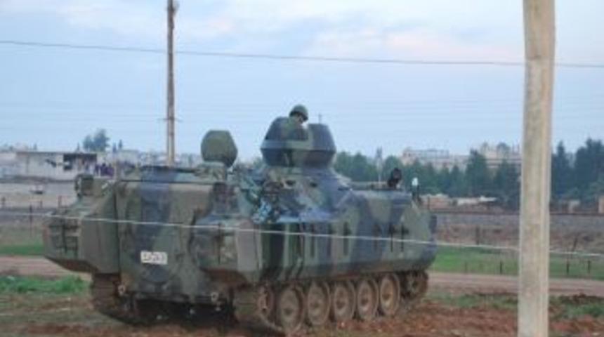 Ceylanpınar&rsquo;da Kobani Kutlaması