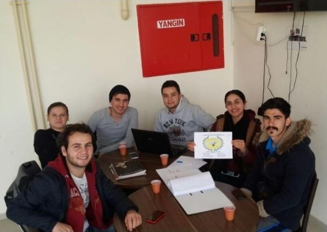 Okullarına Renk Kattılar