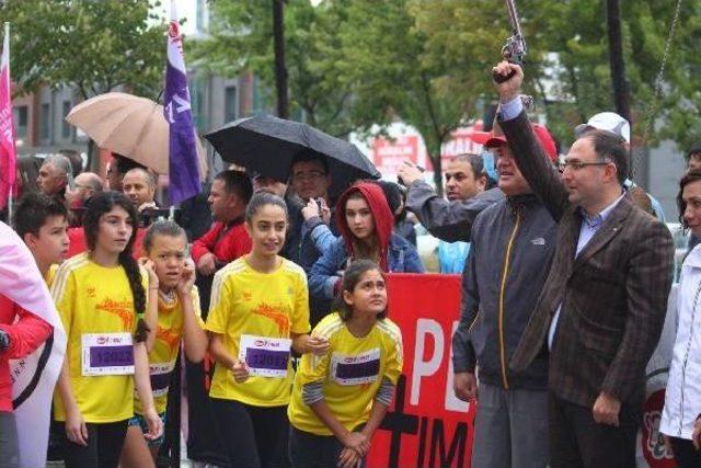 Eker I Run Koşusu nda 2 Bin Kişi Ter D&ouml;kt&uuml; 3