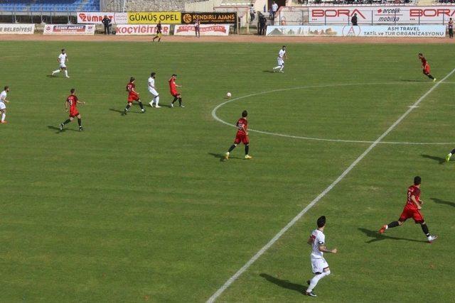Tff 2. Lig: Niğde Belediyespor: 1 - Fatih Karag&uuml;mr&uuml;kspor: 1 3